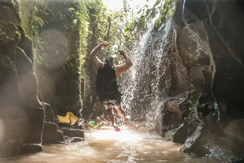 Buggy Bali Adventure: Mud Trails and River Bath (All-Inclusive)