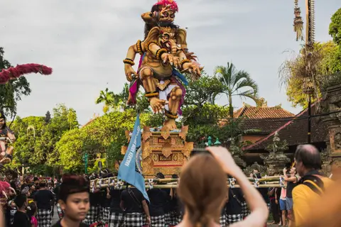 Ogoh-Ogoh Parades: Art Myth and Creativity in Bali