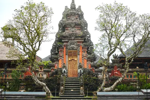 From Temples to Trends: Understanding Bali’s Unique Lifestyle