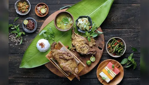 The Alchemy of Bamboo: Exploring the 12-Hour Heritage of Bali’s Bebek Timbungan