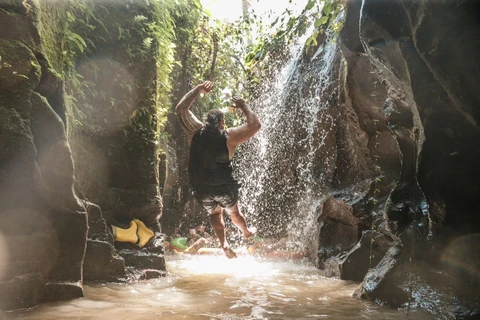 Buggy Bali Adventure: Mud Trails and River Bath (All-Inclusive)