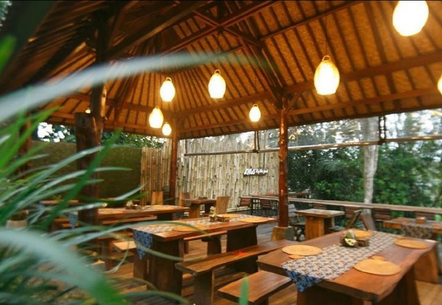 d Alas Warung Sebatu