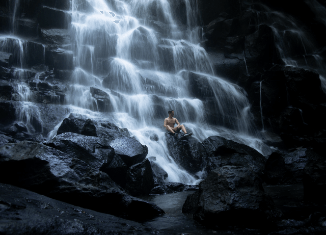 Kanto Lampo Waterfall Bali