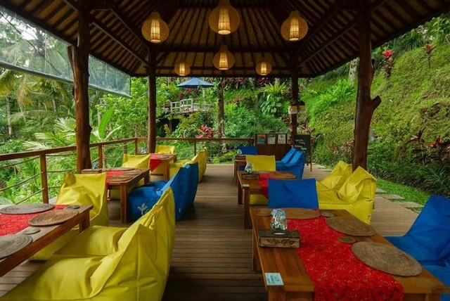d Alas Warung Sebatu