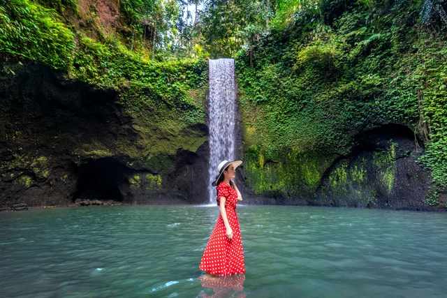 TIbumana Waterfall3