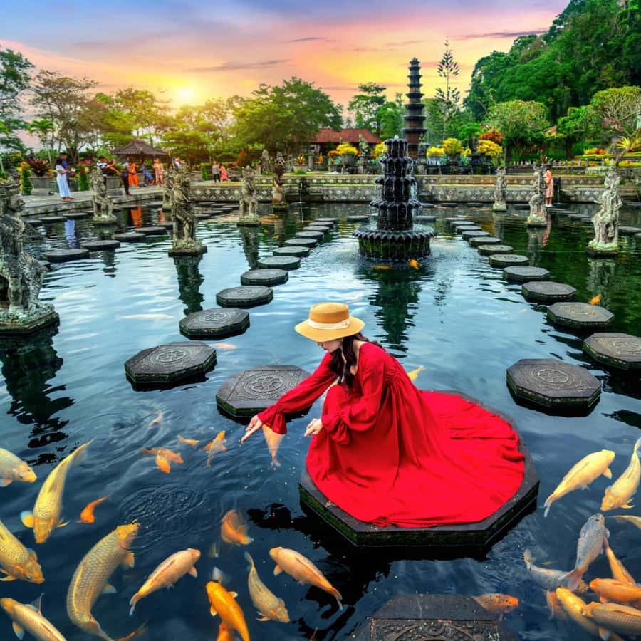 Iconic Bali in a Day Lempuyang, Waterfalls, Jungle Swing & Rice Terraces